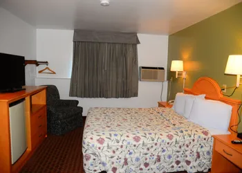 Budget Inn Express hotel thumbnail 7