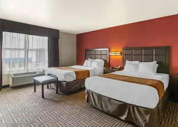 Sonesta Essential Minot hotel thumbnail 6