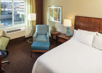 Hilton Garden Inn Sioux Falls Downtown hotel thumbnail 4