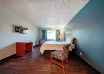 Best Value Inn by OYO Portland OR South East hotel thumbnail 8