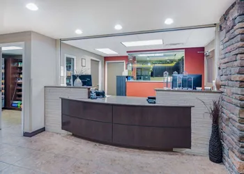 Hawthorn Extended Stay by Wyndham Dickinson hotel thumbnail 4