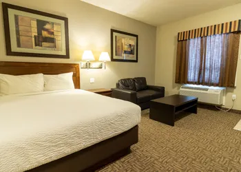 BCMInns Lac La Biche hotel thumbnail 7