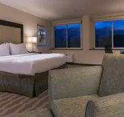 Holiday Inn Express & Suites Colorado Springs Central by IHG hotel detail image 5
