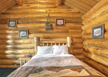The Hibernation Station hotel thumbnail 6