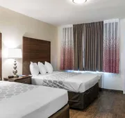 Downtown Hollywood Gardens Inn & Suites hotel detail image 3