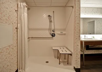 Holiday Inn Lancaster by IHG hotel thumbnail 6