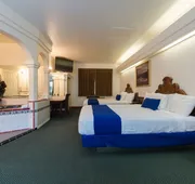 Colony Inn hotel detail image 7