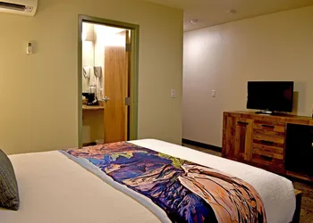 Bumbleberry Inn hotel thumbnail 7