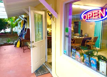 The Pelican Key Largo Cottages hotel thumbnail 2