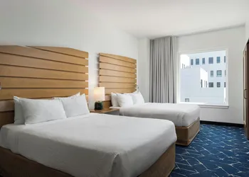SpringHill Suites by Marriott Oceanside Beach hotel thumbnail 7