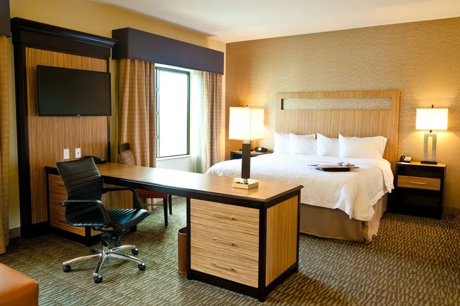 Hampton Inn & Suites Salinas hotel detail image 6