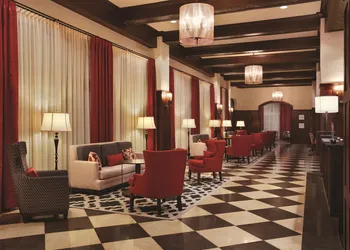 Hampton Inn & Suites Bradenton Downtown Historic District hotel thumbnail 2