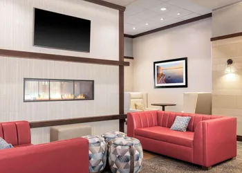Hampton Inn & Suites Madison / Downtown hotel thumbnail 3