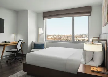 Element Harrison - Newark hotel thumbnail 7