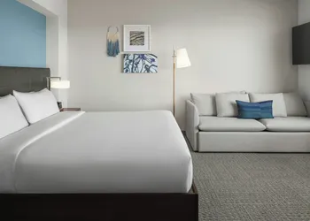 Element Harrison - Newark hotel thumbnail 8