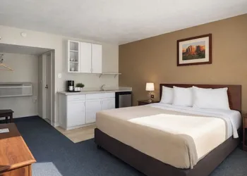 Lake Powell Canyon Inn hotel thumbnail 7