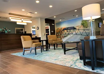 SureStay by Best Western Cambridge hotel thumbnail 2