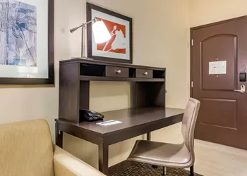 Staybridge Suites St. Petersburg Downtown by IHG hotel thumbnail 5
