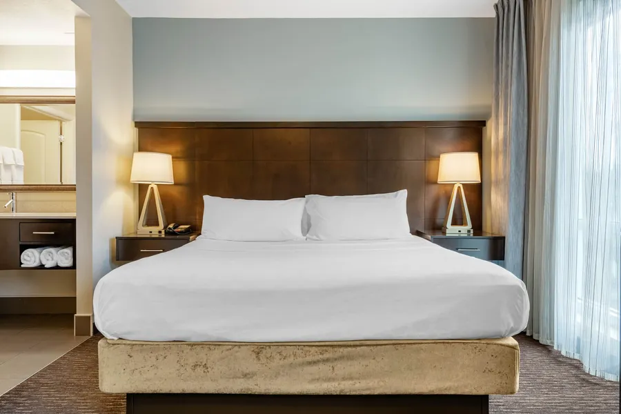 Staybridge Suites St. Petersburg Downtown by IHG hotel detail image 6