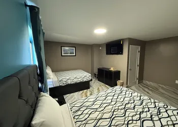 Beauty Rest Hotel hotel thumbnail 5