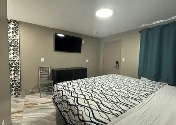 Beauty Rest Hotel hotel thumbnail 7