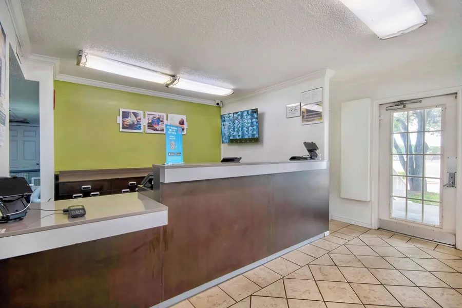 Studio 6 Extended Stay - San Antonio, TX - Six Flags hotel detail image 2