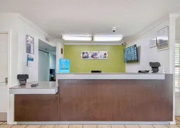Studio 6 Extended Stay - San Antonio, TX - Six Flags hotel thumbnail 3