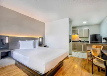 Studio 6 Extended Stay - San Antonio, TX - Six Flags hotel thumbnail 4