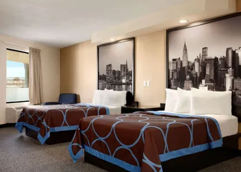 Super 8 by Wyndham Rahway/Newark hotel thumbnail 7