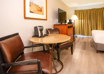 Coast Parksville Hotel hotel thumbnail 4