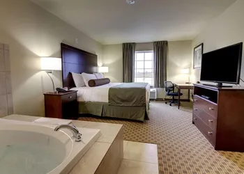 AmeriVu Inn and Suites hotel thumbnail 6