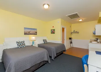 Topsail Shores Inn hotel thumbnail 3
