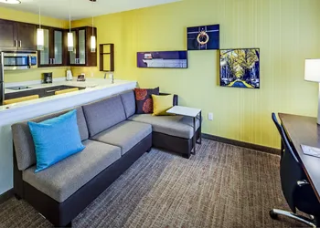 Residence Inn Akron South/Green hotel thumbnail 7