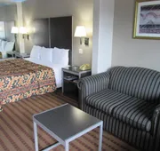 Camelot Inn & Suites Highway 290 NW Freeway hotel detail image 7