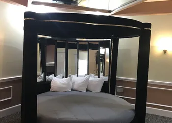 Inn of the Dove hotel thumbnail 2