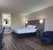 Americas Best Value Inn Elizabethtown hotel detail image 7