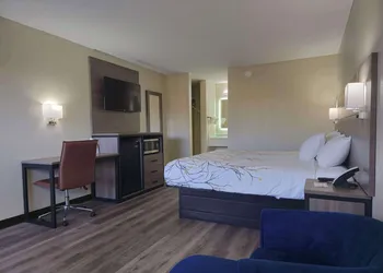 Americas Best Value Inn Elizabethtown hotel thumbnail 8