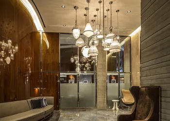 Hotel Hugo hotel thumbnail 4