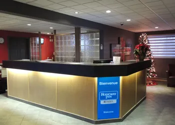 Rodeway Inn hotel thumbnail 7