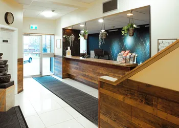 Pemberton Hotel hotel thumbnail 6