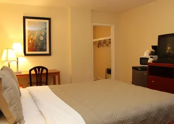 Budget Inn Lompoc hotel thumbnail 5