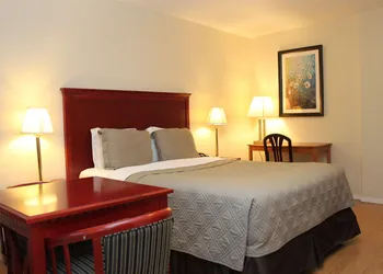 Budget Inn Lompoc hotel thumbnail 6