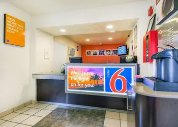 Motel 6 Chino, CA - Los Angeles Ontario hotel thumbnail 2