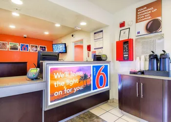 Motel 6 Chino, CA - Los Angeles Ontario hotel thumbnail 4