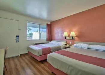 Motel 6 Youngtown, AZ - Phoenix - Sun City hotel thumbnail 7