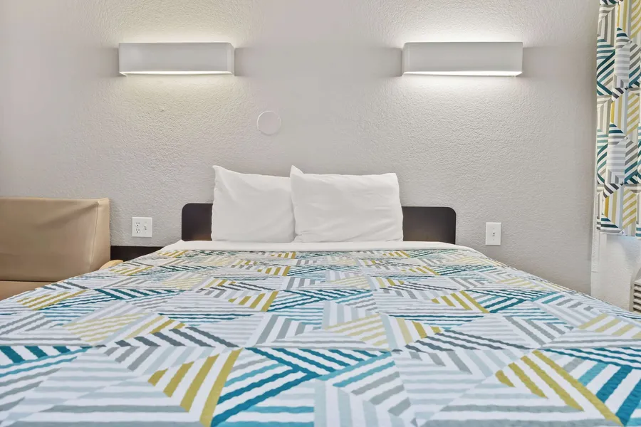 Motel 6 Ventura, CA - Beach hotel detail image 6
