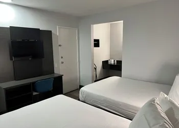 Motel 6 Lakeland, FL hotel thumbnail 4