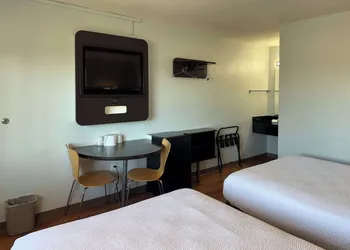 Motel 6 Simi Valley, CA hotel thumbnail 4