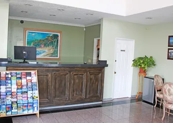 Rainbow Inn - Near Adventure City hotel thumbnail 3