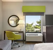 Hampton Inn & Suites York South hotel detail image 7